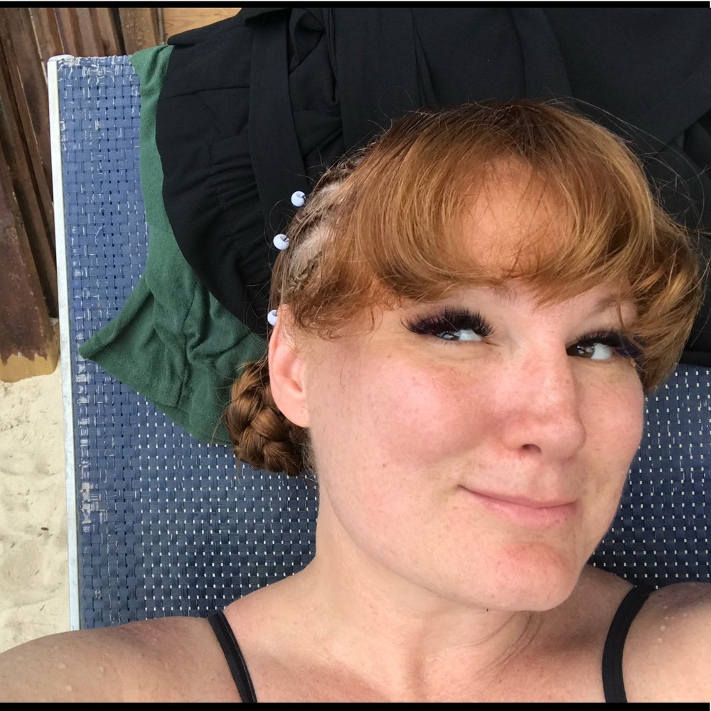 Meet your Posher, Amber